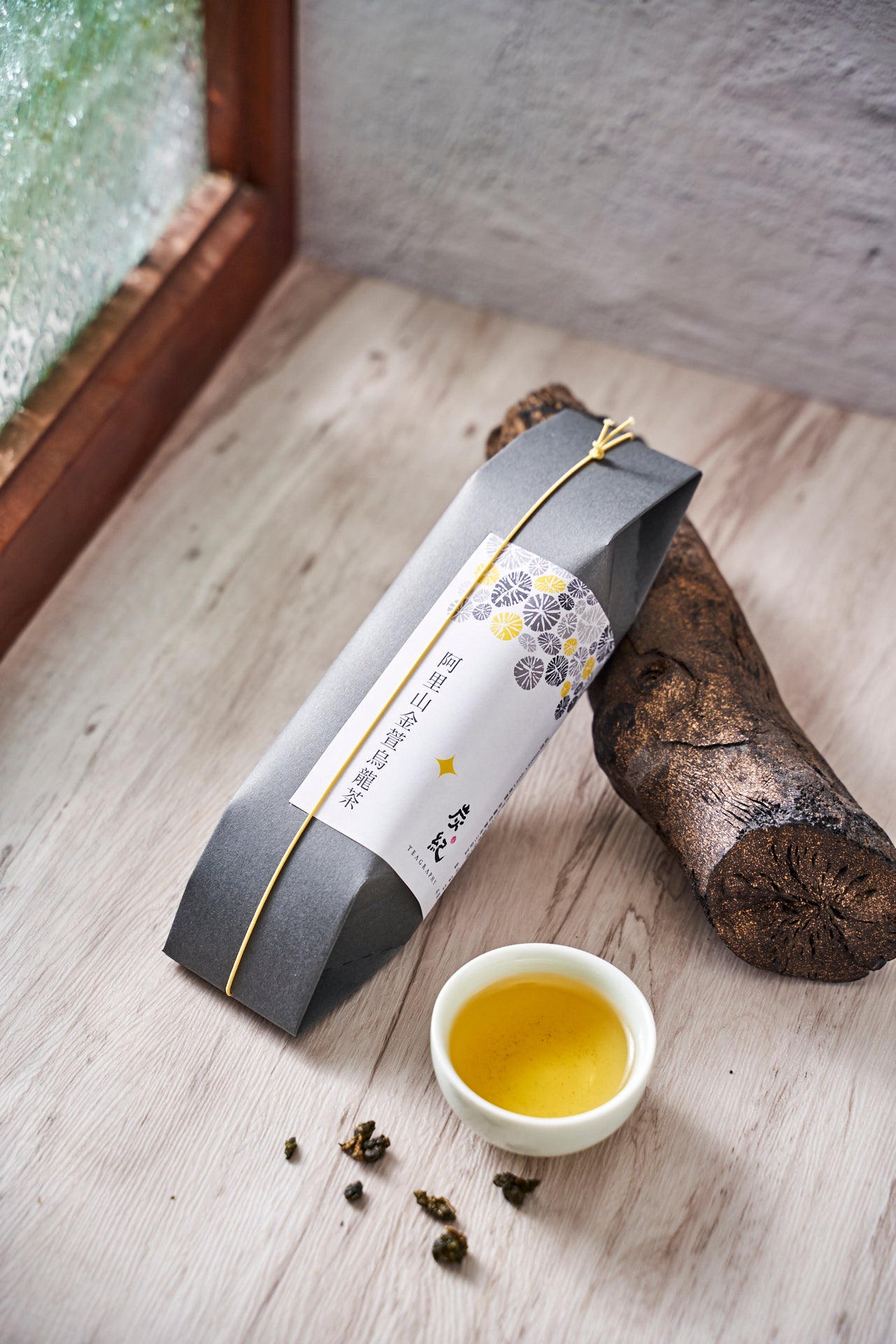 高級茶葉 阿里山金萱烏龍茶 (茶葉 5gx6pcs) 個包装 炭火焙煎 標高約1300-1500m付近採取 SGS470種残留農薬検査済